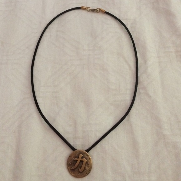 NWOT Handcrafted Lg strength symbol