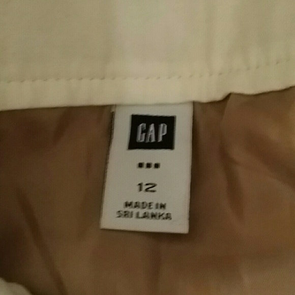 Gap skirt - Picture 2 of 3