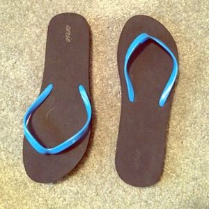 Flip flops