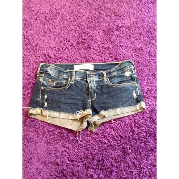 ✨REDUCED✨ Hollister Shorts.