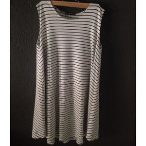 Brandy Melville Alena Dress