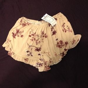 Brandy melville vodi shorts