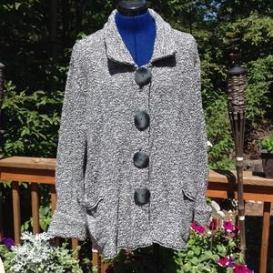 Willow black & white sweater jacket