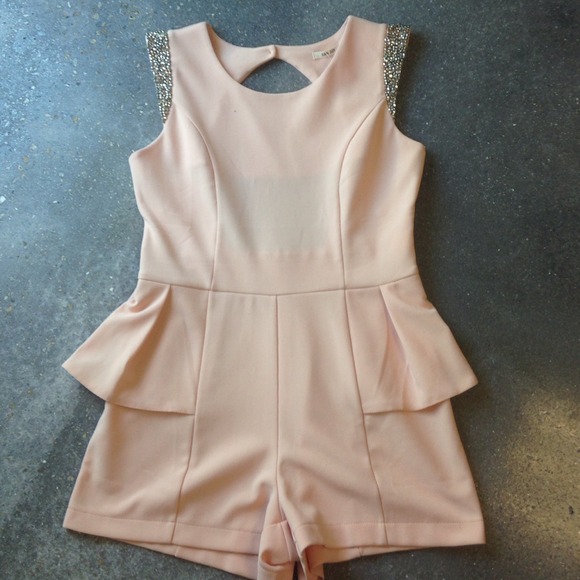 Cute Romper ....❤️