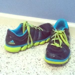 adidas tennis shoes.