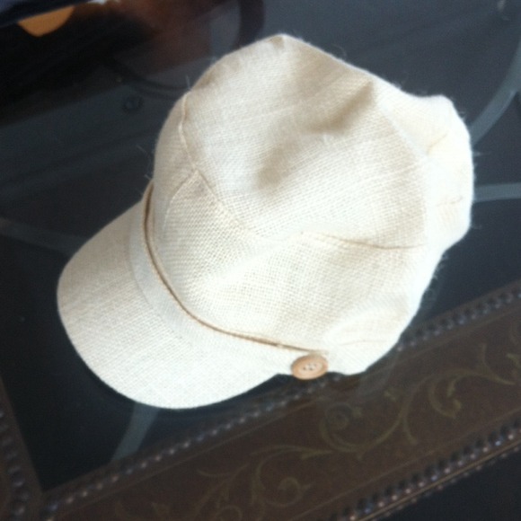 Casual Hat - Picture 2 of 3