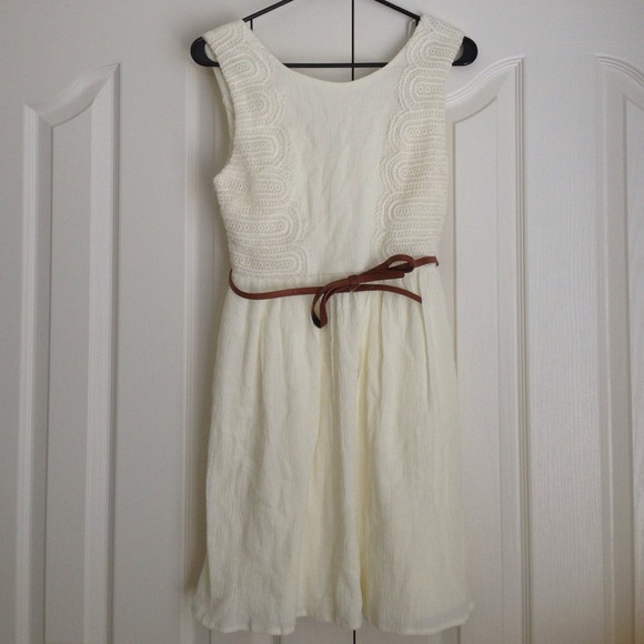 White Modcloth dress NWOT