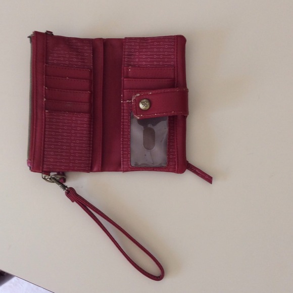 Relic Wallet ✨Reduced Price✨ - Picture 3 of 3