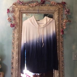 Brandy Melville hoodie