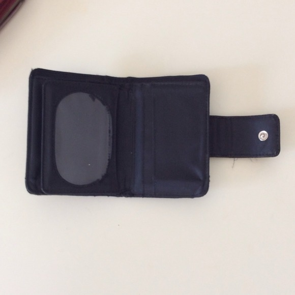 Black Wallet - Picture 4 of 4
