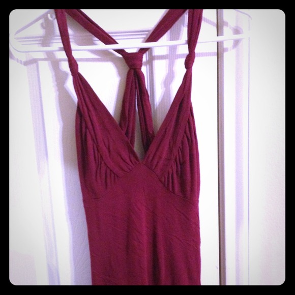 Burgundy red top