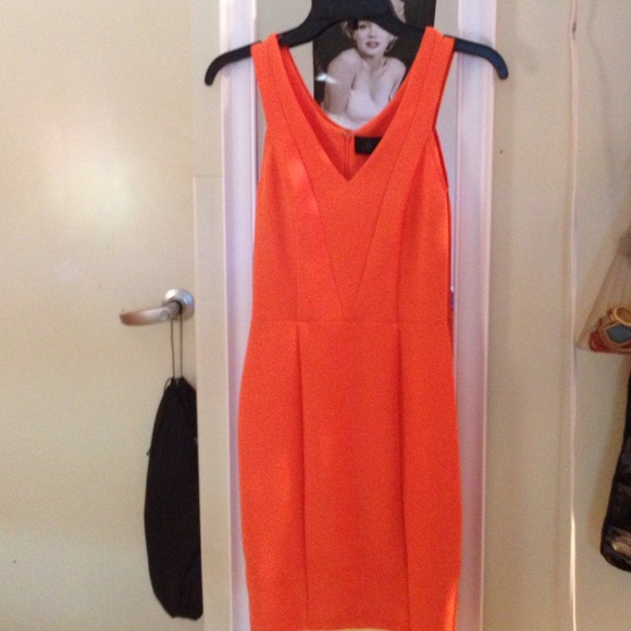 KARDASHIAN KOLLECTION