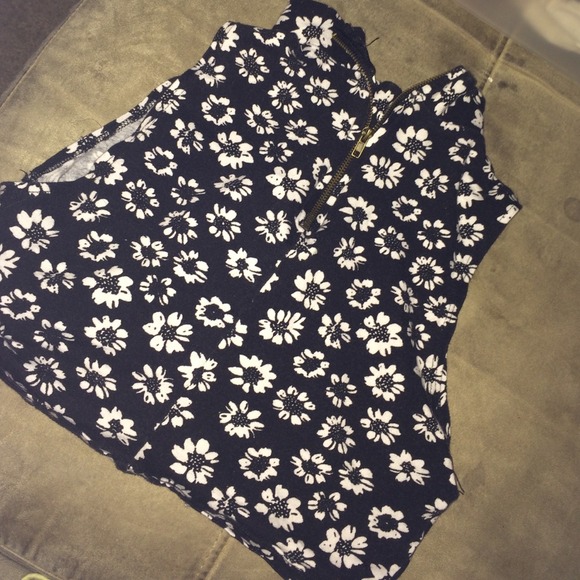floral crop top
