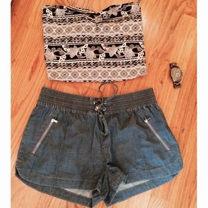 Forever 21 Chambray Shorts Size Small
