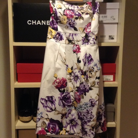 Strapless dress