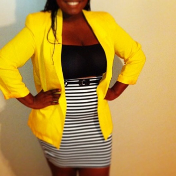 Yellow vintage blazer!