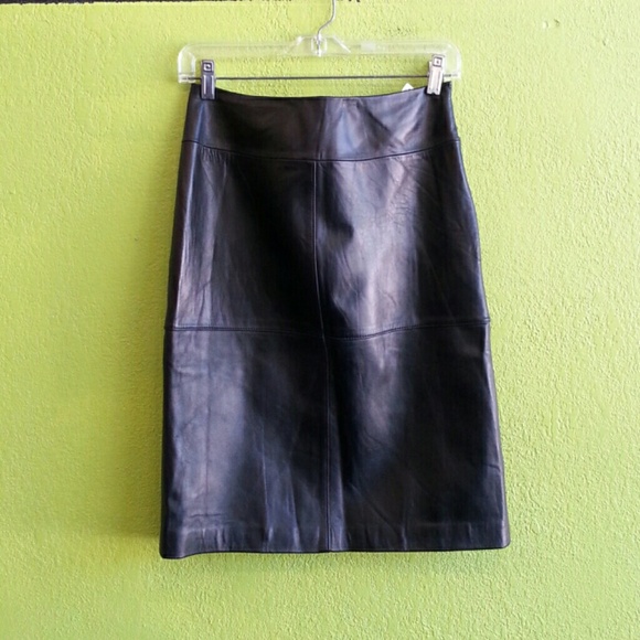 Black leather pencil skirt