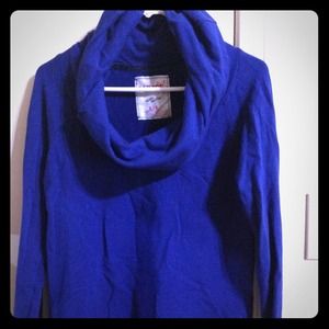 Cobalt blue tunic sweater