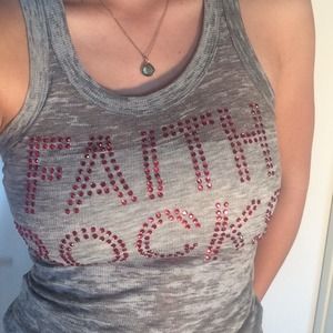 Forever 21- FAITH ROCKS tank