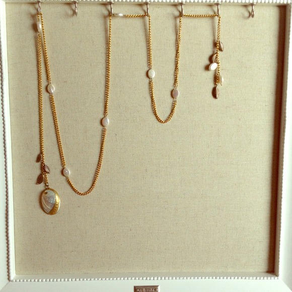 🎐SOLD IN A BUNDLE🎐