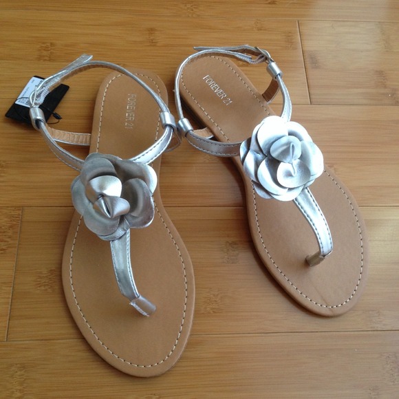 Forever 21 Sandals - Picture 2 of 2