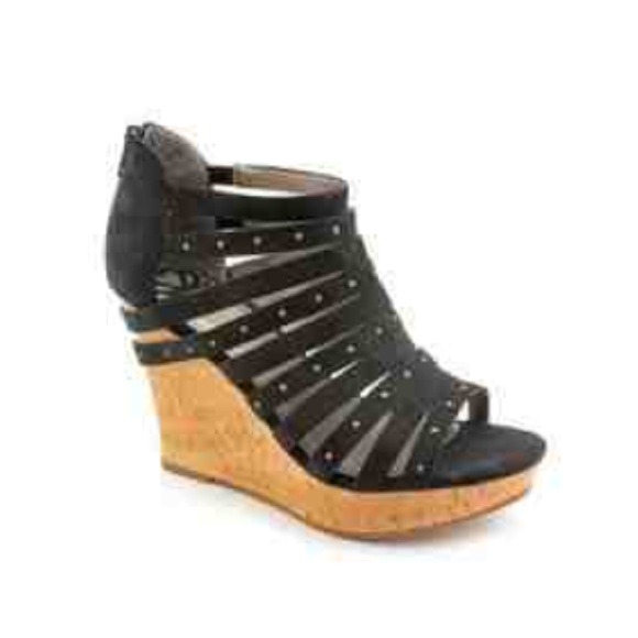 Fergie Wedges