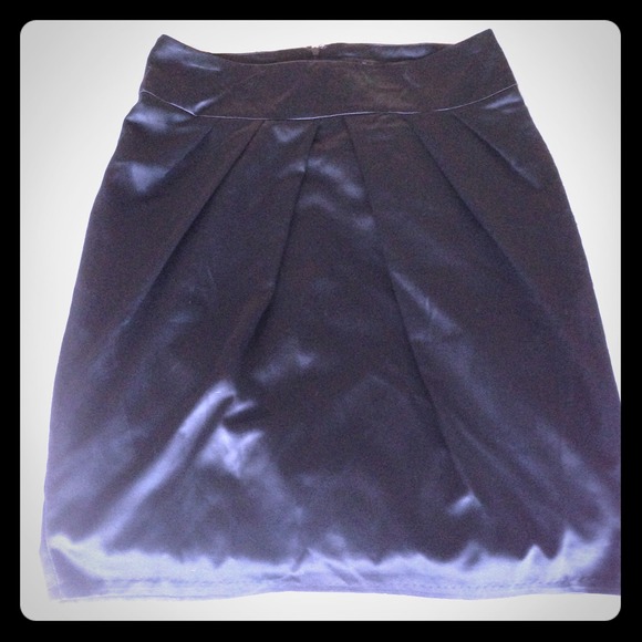 Satin pencil skirt