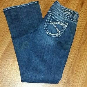 *SOLD❌Destroyed Silver jeans