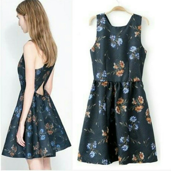 Zara Printed Dress with Crossover Back ( NWOT )