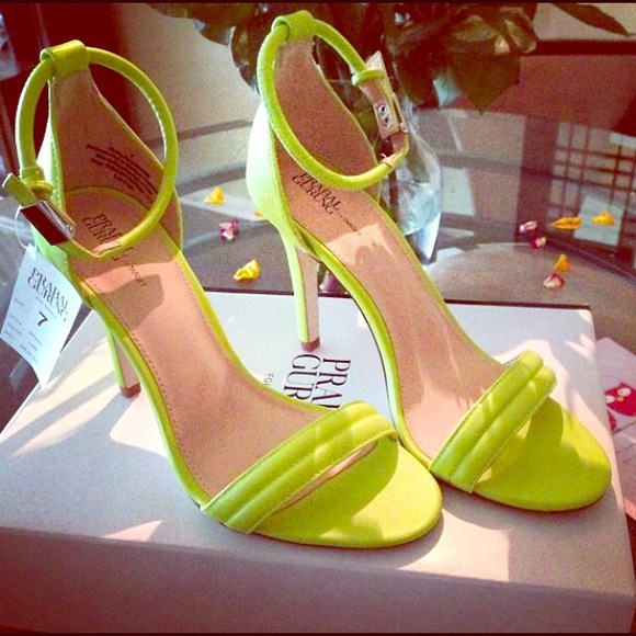 Prabal Gurung Yellow Ankle Strap Heels ✨