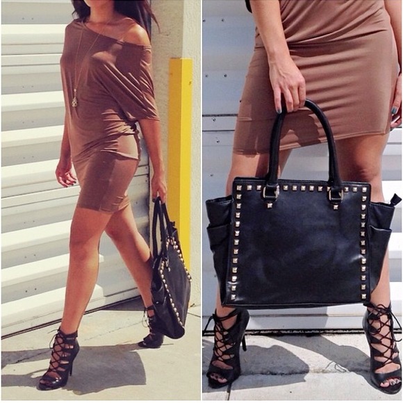 Taupe of the shoulder tunic dress....❤️