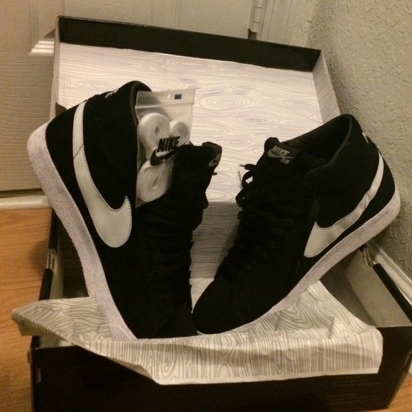 Senkers - Picture 3 of 4