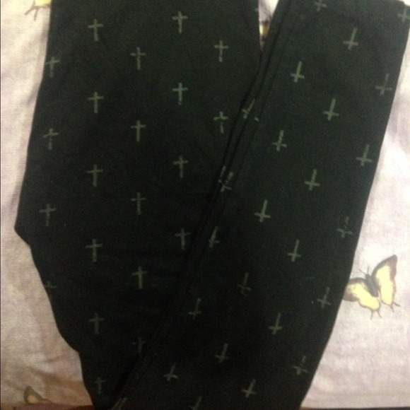 Cross leggings