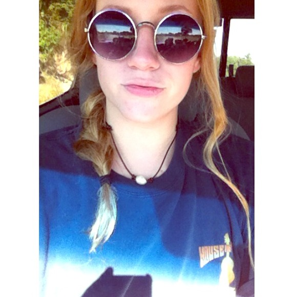 Round sunglasses