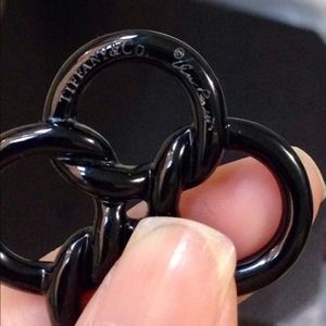 Tiffany & Co. Jewelry - Tiffany Quadrifoglio Black Jade Pendant Tiffany & Co. Jewelry - Tiffany Quadrifoglio Black Jade Pendant