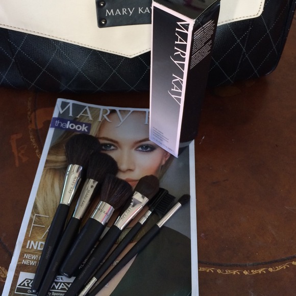 M/K Brushes