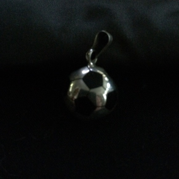 .925 sterling silver charm🌷🌷