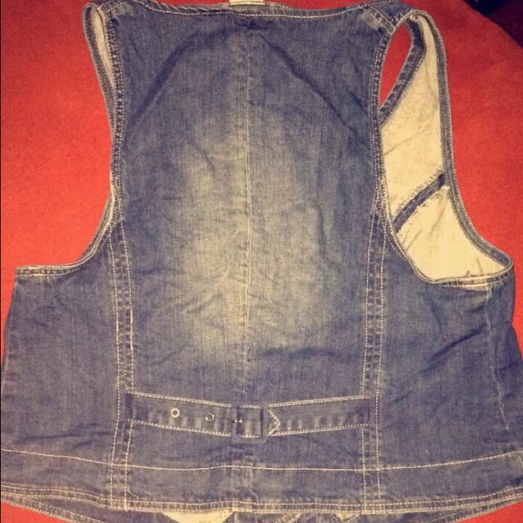 Jean vest - Picture 2 of 2