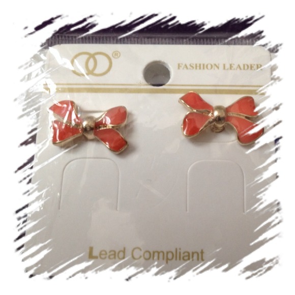 🎀Cute Coral Bow Earrings🎀