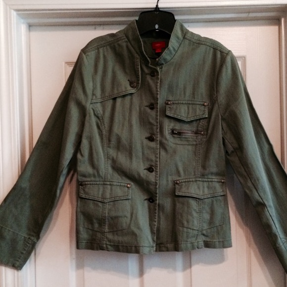 Lightweight Jean Jacket