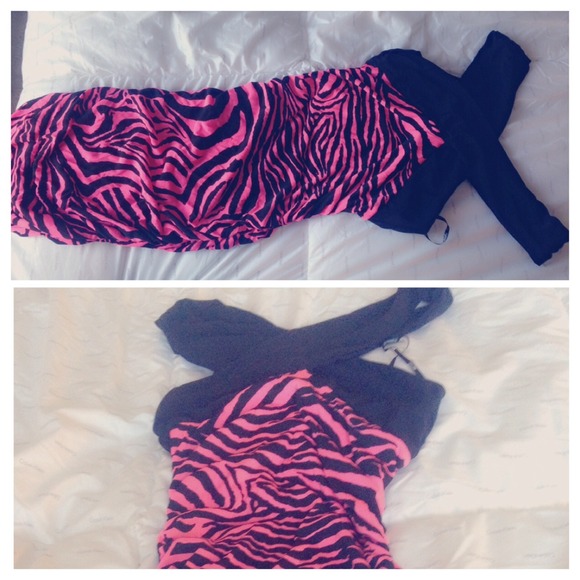 F21 Criss-cross Pink Zebra Bodycon
