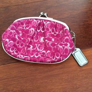 COACH COIN PURSE!!!