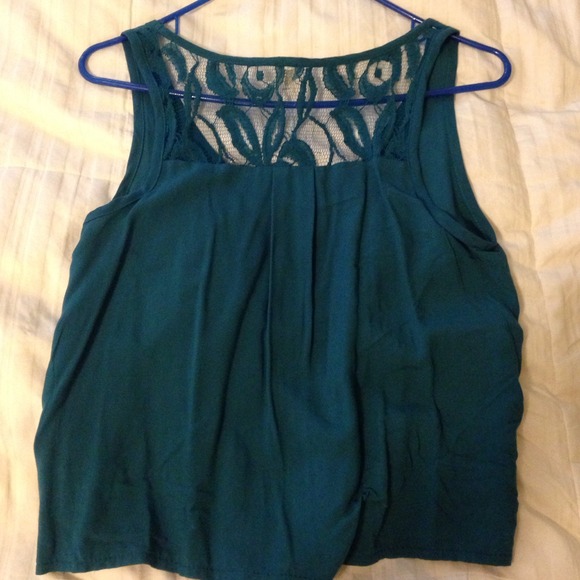 Top - Picture 2 of 2