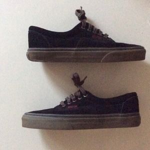 Vans Eras.  HOLD FOR JACKIE