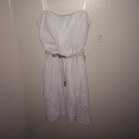 white strapless dress