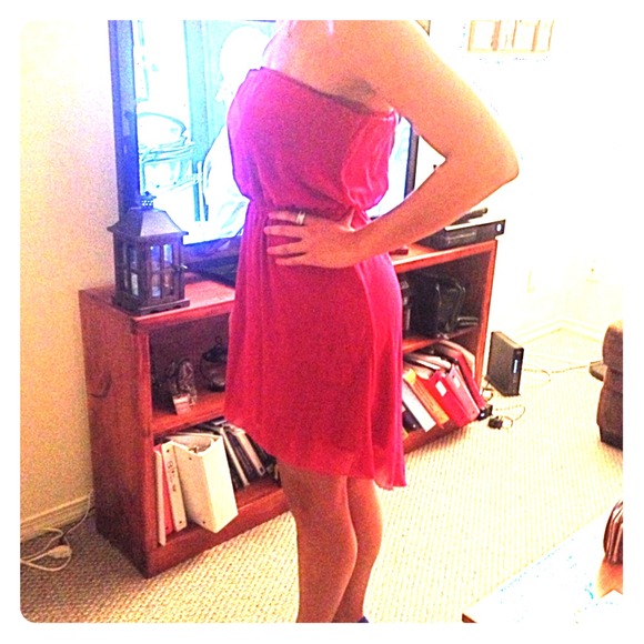 NWOT High low fuschia dress (sorry for lighting).