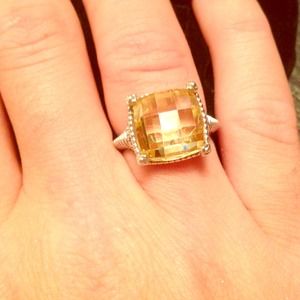 Judith Ripka sterling silver ring