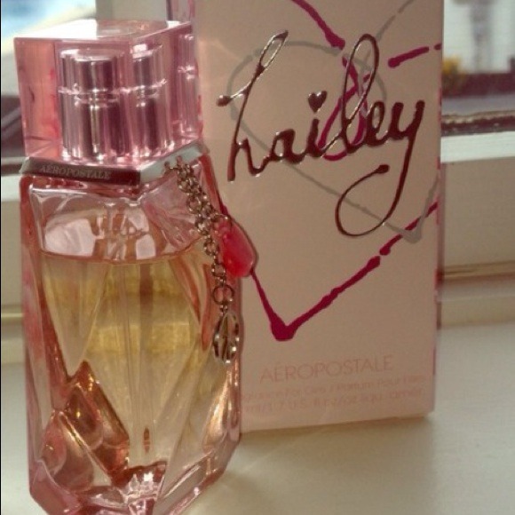 hailey perfume