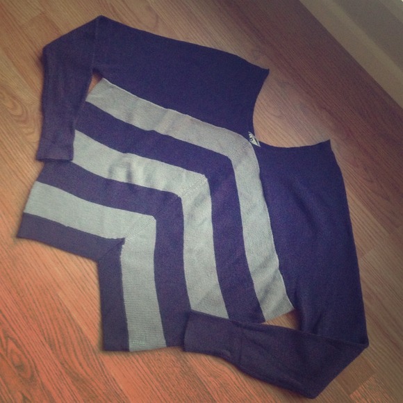 Boutique ya Los Angeles slouchy sweater