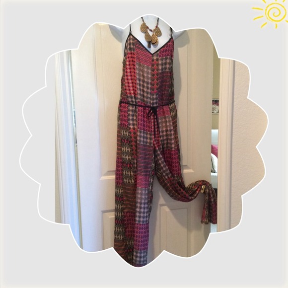 Multi Colored Belted Tank Romper - Picture 3 of 4